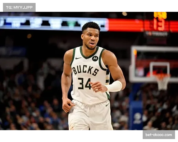 威少关键防守扭转局势 造成字母哥进攻犯规助球队逆袭