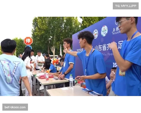 数字人志愿者正式上岗 多语种服务提升观众赛事体验 数字人志愿者正式上岗 多语种服务提升观众赛事体验